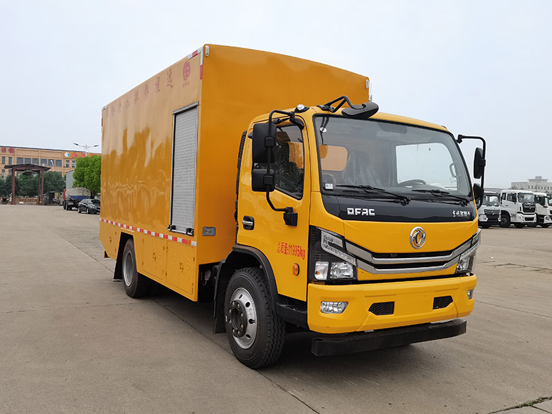 遠(yuǎn)程供排水搶險(xiǎn)車(chē)，搶險(xiǎn)車(chē)，排水車(chē)，楚勝汽車(chē)集團(tuán)
